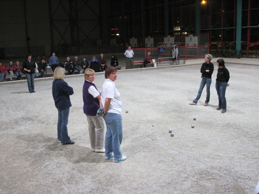 retro_5-dec-2010_geneve_40.jpg