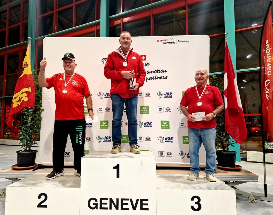podium-veterans-b.jpg
