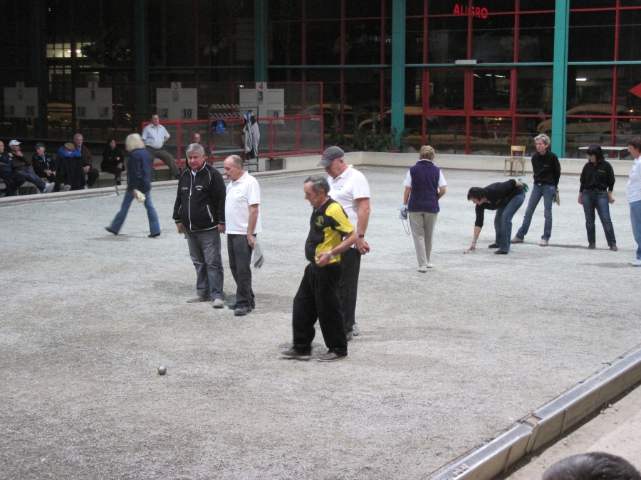 retro_5-dec-2010_geneve_36.jpg