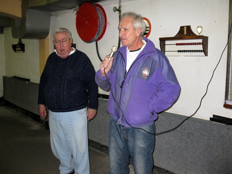 guet_090111-1.jpg