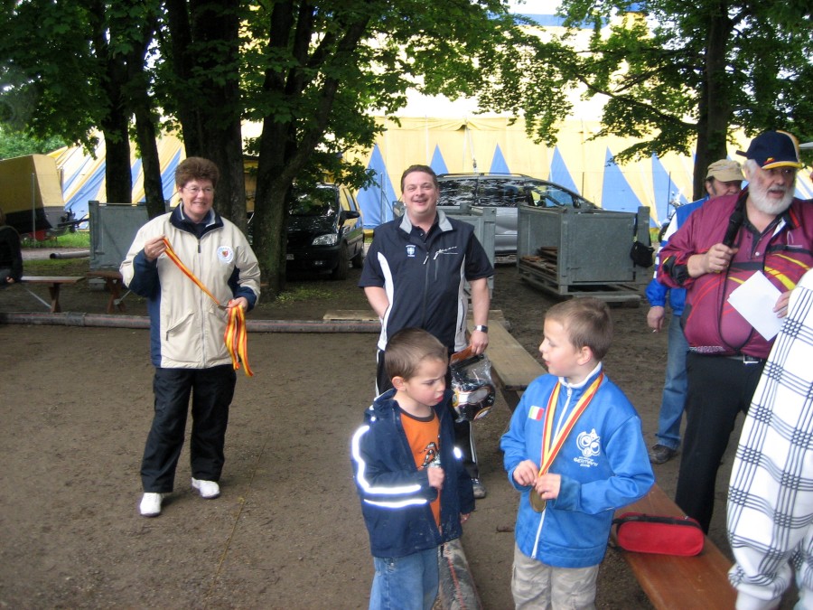 tt__thonex_100513-18.jpg